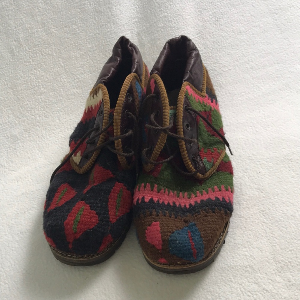 Prestige Hippie Woven Tapestry Lace up Boots